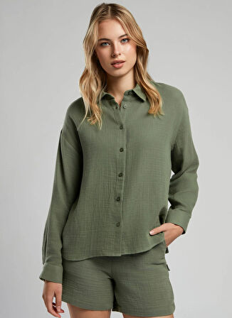 Lee Cooper Rahat Klasik Yaka Düz Haki Kadın Gömlek 252 LCF 241003 DARBY HAKİ