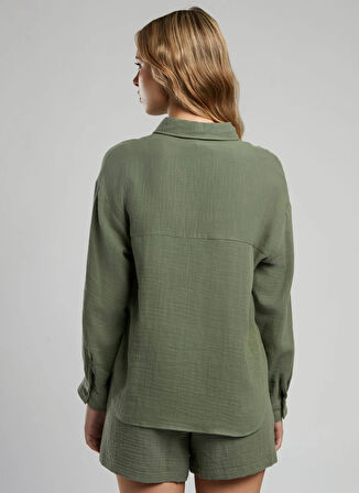 Lee Cooper Rahat Klasik Yaka Düz Haki Kadın Gömlek 252 LCF 241003 DARBY HAKİ
