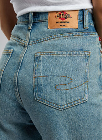 Lee Cooper Yüksek Bel Düz Paça Straight Kadın Denim Pantolon 252 LCF 121001 CLARA LIGHT BLUE