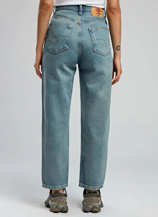 Lee Cooper Yüksek Bel Düz Paça Straight Kadın Denim Pantolon 252 LCF 121001 CLARA LIGHT BLUE