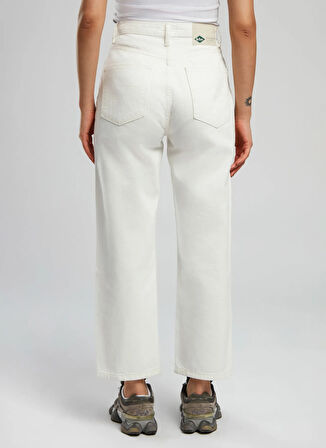Lee Cooper Yüksek Bel Düz Paça Straight Kadın Denim Pantolon 252 LCF 121003 CLARA WHITE JEAN