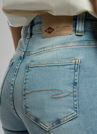 Lee Cooper Yüksek Bel İspanyol Paça Straight Kadın Denim Pantolon 252 LCF 121011 LUNA SELINA LIGHT