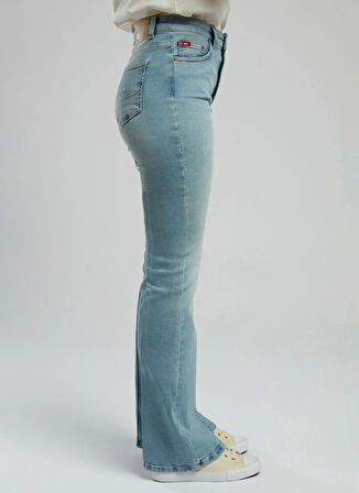 Lee Cooper Yüksek Bel İspanyol Paça Straight Kadın Denim Pantolon 252 LCF 121011 LUNA SELINA LIGHT