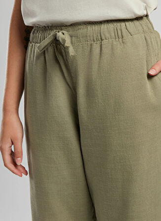 Lee Cooper Standart Bel Tapered Fit Açık Haki Kadın Pantolon 252 LCF 221002 ALBERTA A. HAKİ
