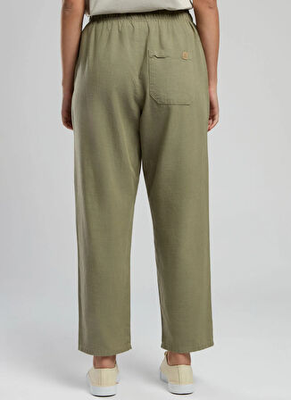 Lee Cooper Standart Bel Tapered Fit Açık Haki Kadın Pantolon 252 LCF 221002 ALBERTA A. HAKİ
