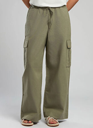 Lee Cooper Standart Bel Straight Açık Haki Kadın Pantolon 252 LCF 221004 PATRICIA A. HAKİ