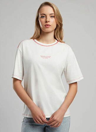 Lee Cooper Bisiklet Yaka Baskılı Ekru Kadın T-Shirt 252 LCF 242014 KARBE EKRU-K