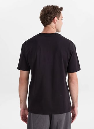 Lee Cooper Siyah Erkek Loose Fit Yazı Baskılı T-Shirt 262 LCM 242048 TOBIAS SİYAH