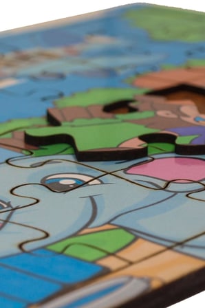 Ressam Fil Ve Arkadaşları Ahşap Puzzle (24 Parça)
