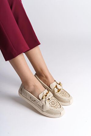 LYDIA Bağcıksız Ortopedik Rahat Taban Çiçek Desenli Babet Ayakkabı KT Krem