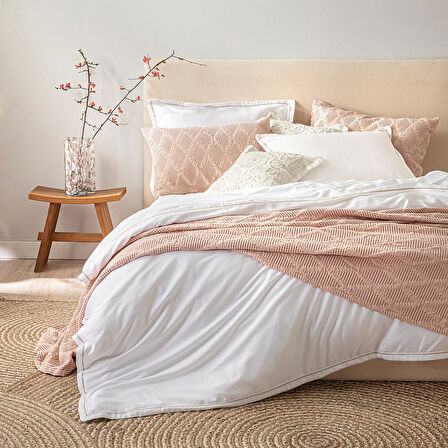 Madelıne Nevresim Seti King Beyaz/Bej