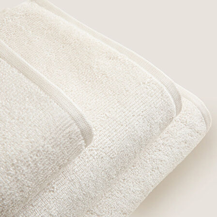 Carlın Banyo Havlusu 85x150 Cm Ekru