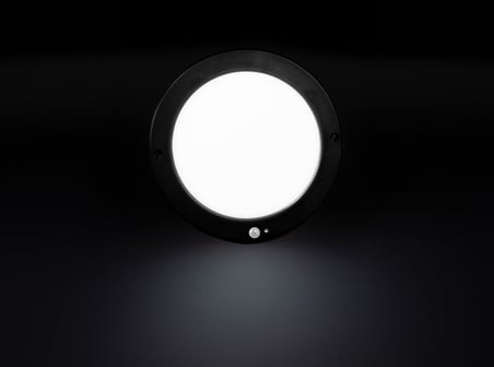 Noas 20W Sıva Üstü Sensörlü LED Panel Siyah Kasa Beyaz Işık YL14-1810-S