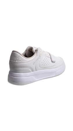 Kadın  Beyaz Sneaker
