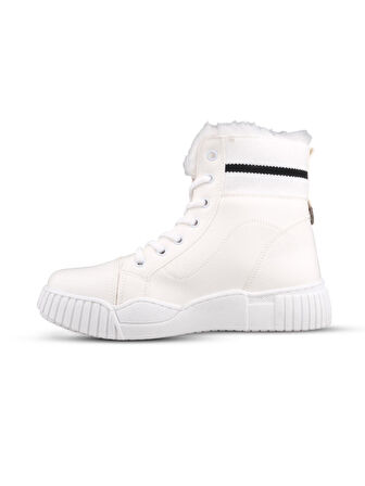 Kadın  Beyaz Spor Bot