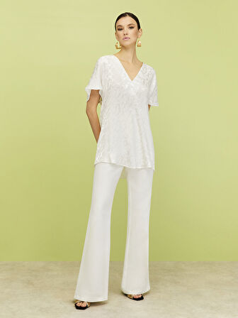 Sırtta Aksesuar Detaylı Bluz-Ekru | 38