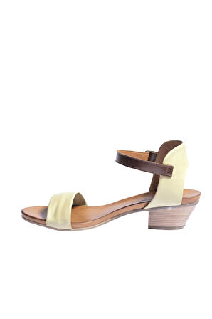 Bueno Shoes Haki Deri Kadın Topuklu Sandalet 01wj1802