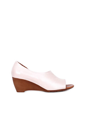 Bueno Shoes Gri Deri Kadın Dolgu Topuklu Sandalet 01wj2410