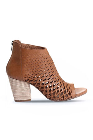 Bueno Shoes Kahverengi Deri Kadın Topuklu Sandalet 01wl3700