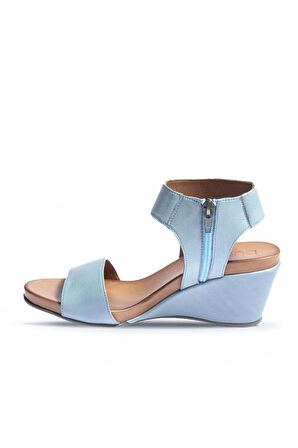 Bueno Shoes Mavi Deri Kadın Dolgu Topuklu Sandalet 01wn0501