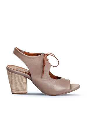 Bueno Shoes Gri Deri Kadın Topuklu Sandalet 01wn0100