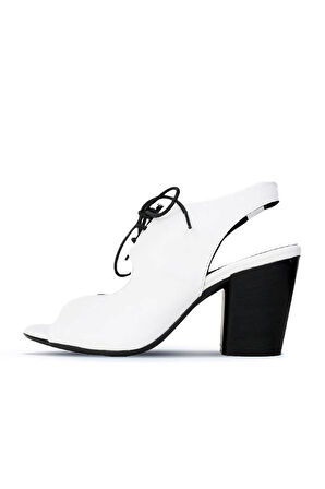 Bueno Shoes Beyaz Deri Kadın Topuklu Sandalet 01wn0100