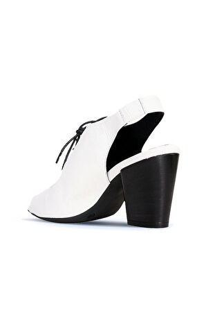 Bueno Shoes Beyaz Deri Kadın Topuklu Sandalet 01wn0100