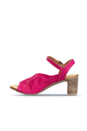 Bueno Shoes Fuşya Deri Kadın Topuklu Sandalet 01wn1519