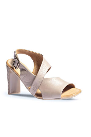 Bueno Shoes Gri Deri Kadın Topuklu Sandalet 01wn4115