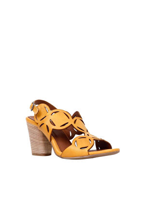 Bueno Shoes Sarı Deri Kadın Topuklu Sandalet 01wq2902