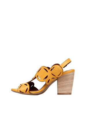 Bueno Shoes Sarı Deri Kadın Topuklu Sandalet 01wq2902