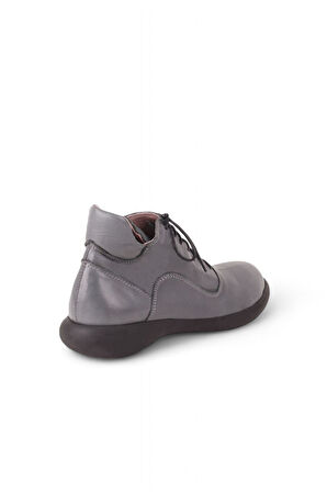 Bueno Shoes Gri Deri Kadın Düz Bot 01wr7700
