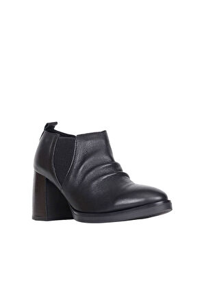 Bueno Shoes Siyah Deri Kadın Topuklu Bot 01wp3314
