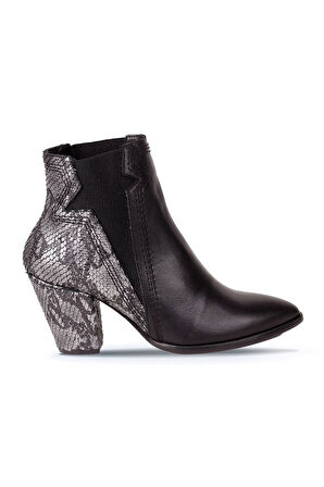 Bueno Shoes Siyah Deri Kadın Topuklu Bot 01wr5001