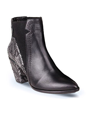 Bueno Shoes Siyah Deri Kadın Topuklu Bot 01wr5001