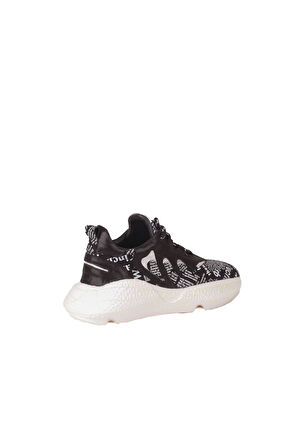 Bueno Shoes Siyah Gazete Deri Kadın Dolgu Topuklu Spor Ayakkabı 01wr7901