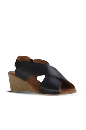 Bueno Shoes Siyah Deri Kadın Dolgu Topuklu Sandalet 01we4004