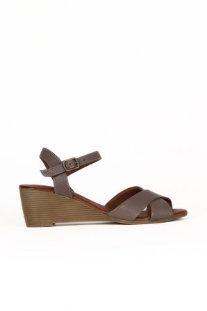 Bueno Shoes Gri Deri Kadın Dolgu Topuklu Sandalet 01we4003