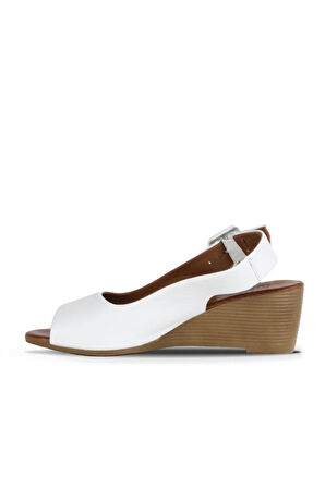 Bueno Shoes Beyaz Deri Kadın Dolgu Topuklu Sandalet 01we4002