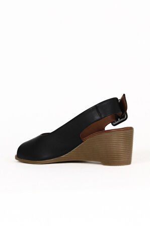 Bueno Shoes Siyah Deri Kadın Dolgu Topuklu Sandalet 01we4002