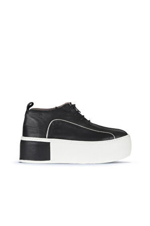 Bueno Shoes Siyah Deri Kadın Dolgu Topuklu Ayakkabı 01ws7001