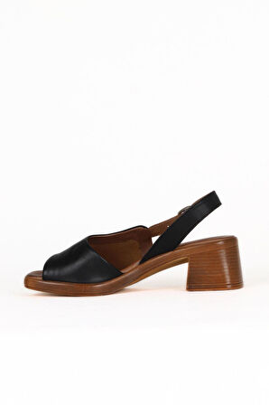 Bueno Shoes Siyah Deri Kadın Topuklu Sandalet 01we3803