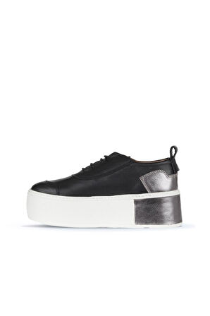 Bueno Shoes Siyah Deri Kadın Dolgu Topuklu Ayakkabı 01ws7000