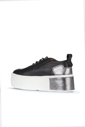 Bueno Shoes Siyah Deri Kadın Dolgu Topuklu Ayakkabı 01ws7000