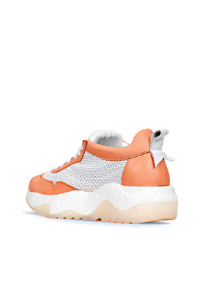 Bueno Shoes Beyaz Turuncu Deri Kadın Dolgu Topuklu Spor Ayakkabı 01wq5203
