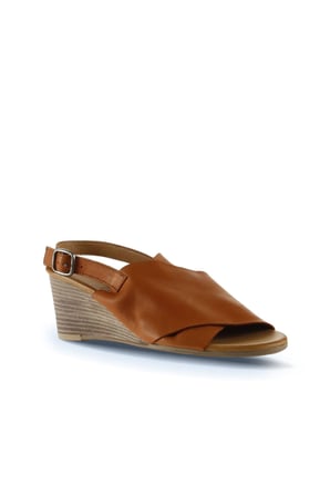 Bueno Shoes Taba Deri Kadın Dolgu Topuklu Sandalet 01wq8603