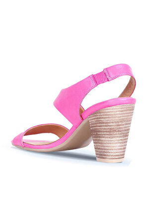 Bueno Shoes Fuşya Deri Kadın Topuklu Sandalet 01ws6700