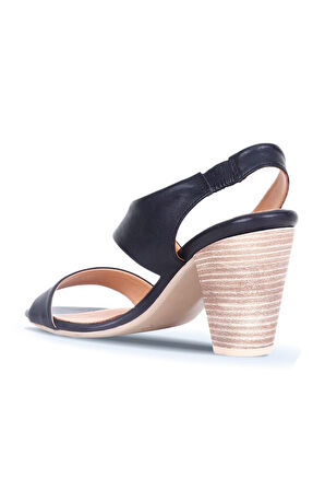 Bueno Shoes Siyah Deri Kadın Topuklu Sandalet 01ws6700