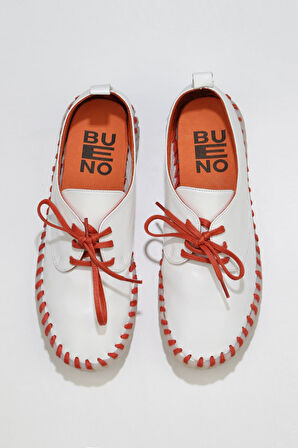 Bueno Shoes Beyaz Turuncu Deri Kadın Düz Ayakkabı 01wq0200