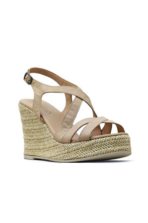 Bueno Shoes Bej Deri Kadın Dolgu Topuklu Sandalet 01wq7300